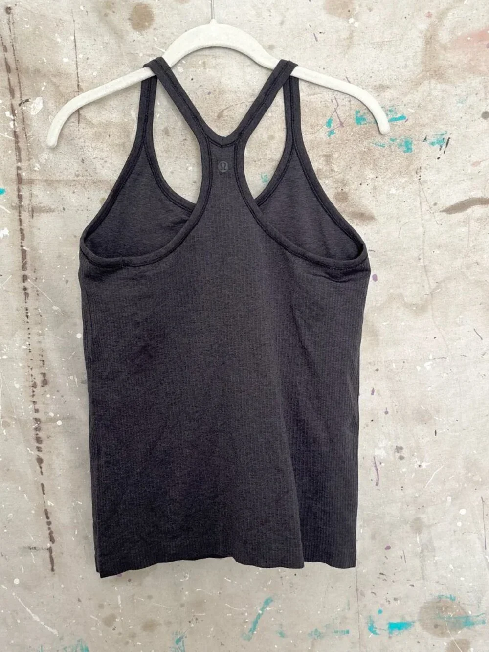 lululemon athletica excellent no